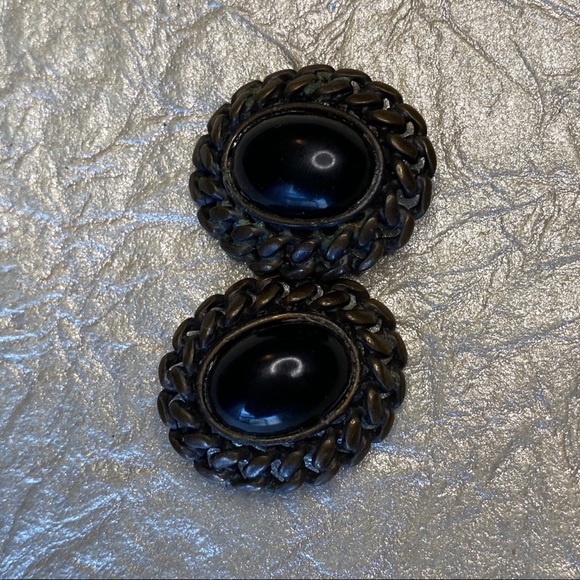 Vintage Black Oval in Chain Metal Clip On Earrings - Picture 4 of 6
